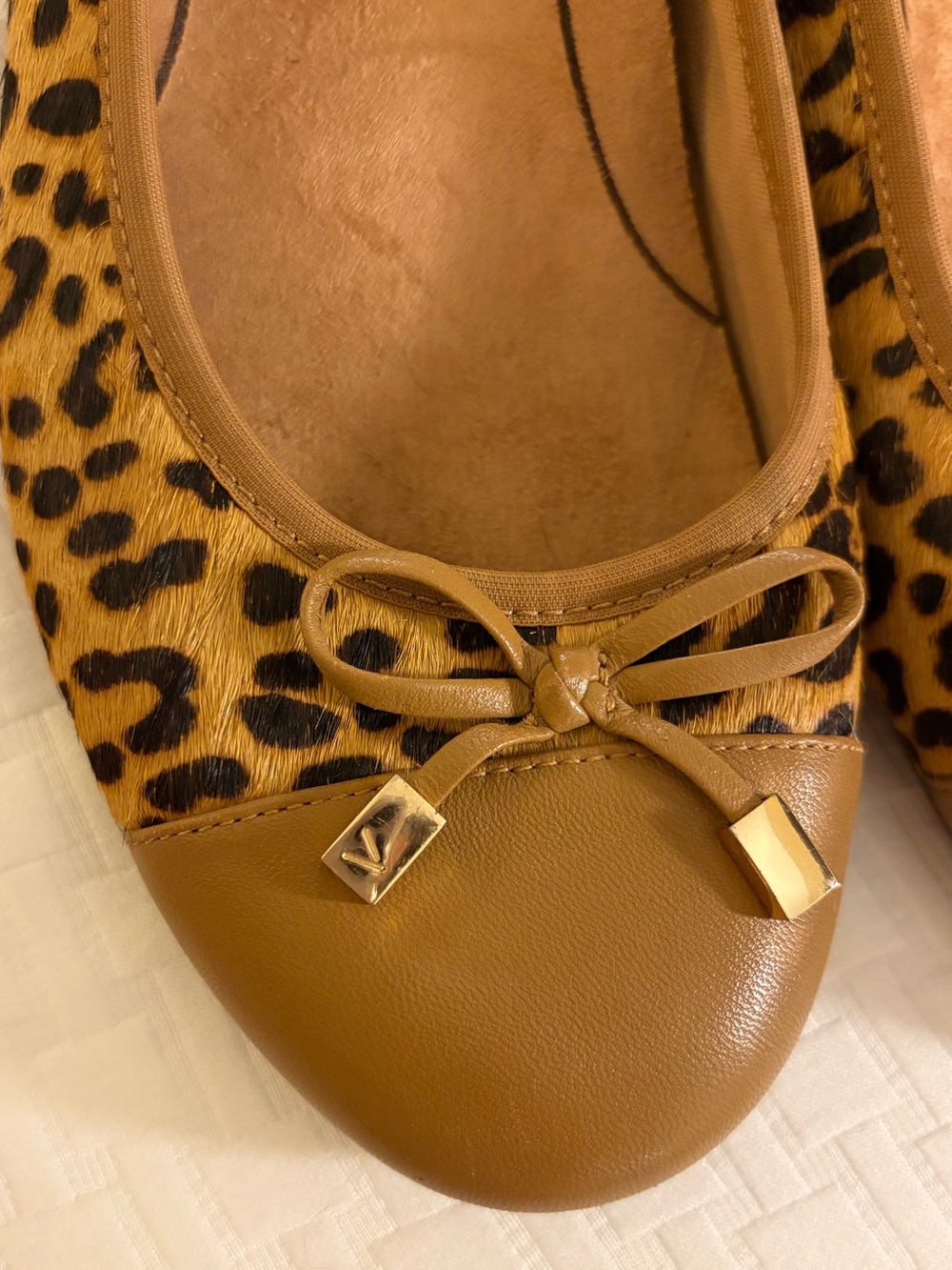 Vionic Leopard Print Ballet Flats - Picture 4 of 8